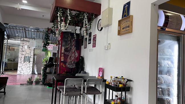 G5 Holiday Place Hotel, Jln Ampang, Taman U Thant, 55000 Kuala Lumpur, Federal Territory of Kuala Lumpur