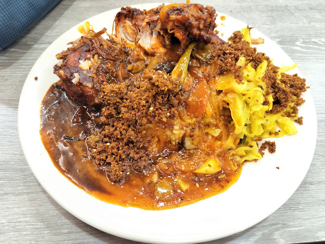 Opinii despre Nasi Kandar Stadium în Kuala Lumpur - Gastronomi dan perhotelan