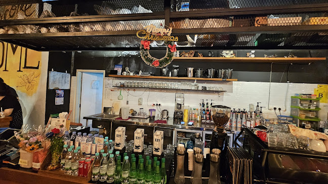 Opinii despre Flower Girl Coffee - Sunway Geo în Petaling Jaya - Gastronomi dan perhotelan