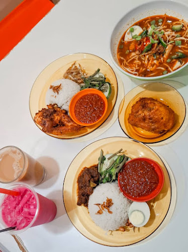 EY Cafe Mee Rebus Sentosa - Gastronomi dan perhotelan