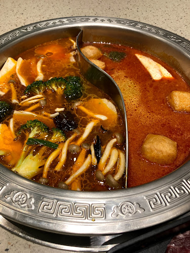 Comentarii opinii despre Fei Fan Hotpot 飛凡火鍋 @ Paradigm Mall