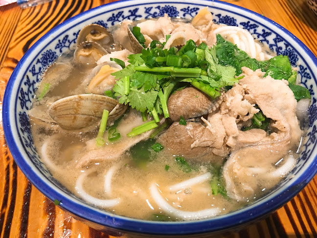 GO Noodle House, 1 Utama - Gastronomi dan perhotelan