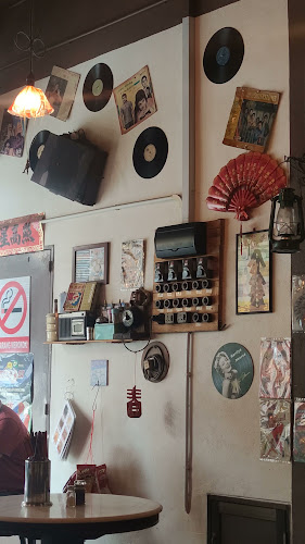 pasar lama kopitiam 舊街頭小二板麵 - Gastronomi dan perhotelan