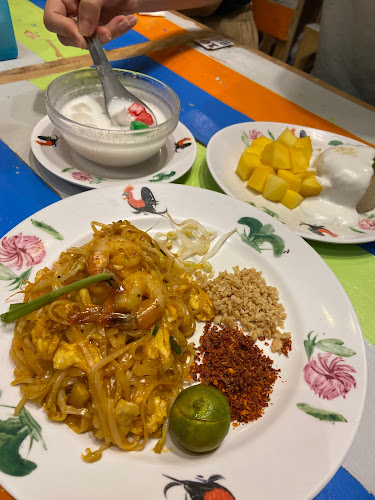 Tuk Tuk Thai Boat Noodle, Vivacity