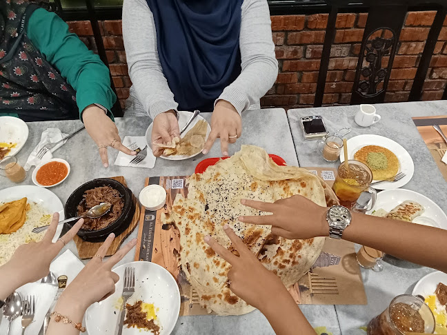 Opinii despre Al-Yemen Restaurant în Kuching - Gastronomi dan perhotelan