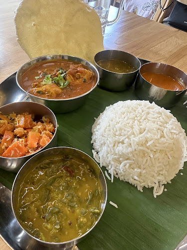 Rempah Ratus - Banana Leaf Cafe with South Indian Cuisine (Indian Restaurant, Banana Leaf Rice, Briyani, Claypot and Curry) - George Town