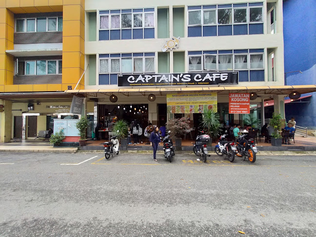 Captain's Cafe