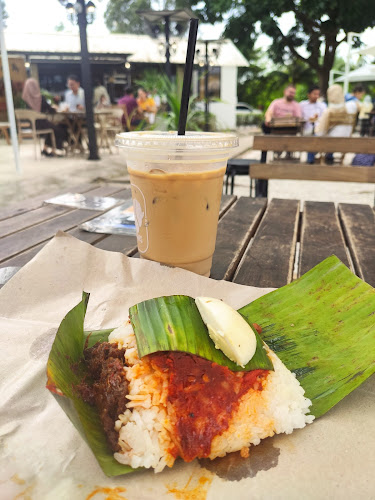 Ekues Cabin Cafe - Gastronomi dan perhotelan