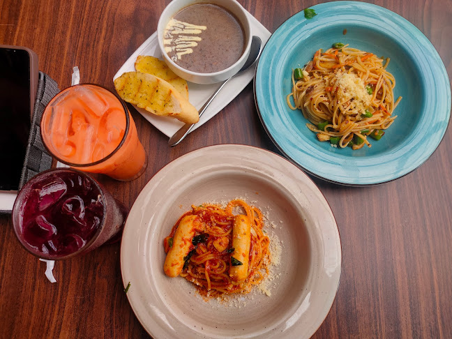 Me'nate Penang - Gastronomi dan perhotelan