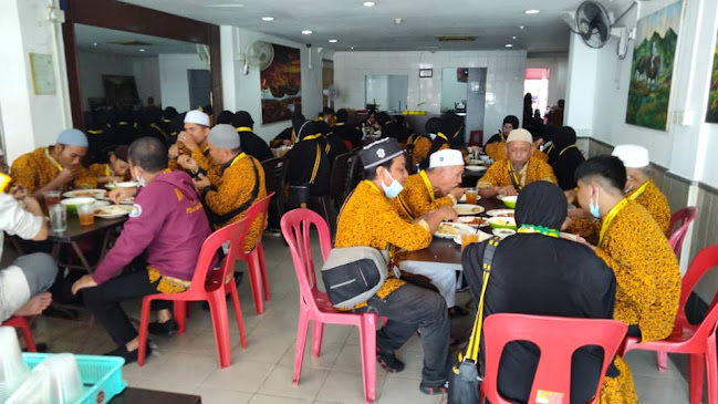 Comentarii opinii despre uni nel nasi padang