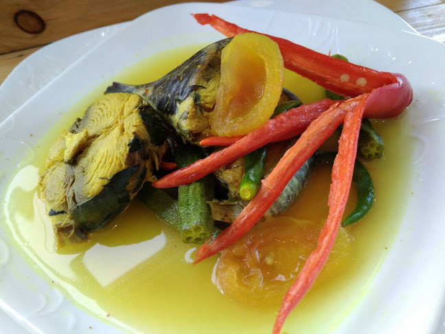 Rasa Wau - Gastronomi dan perhotelan