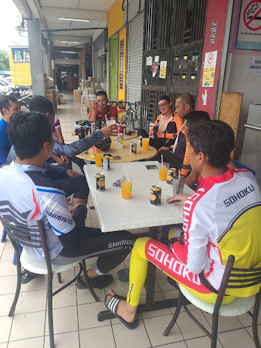 Synergy Square, Lot 25G, Blk P, Jalan Matang, 93050 Kuching, Sarawak