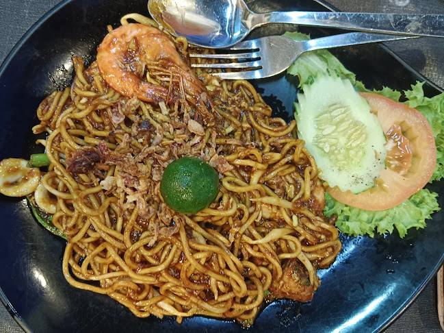 no 16, Jalan PPMP 3/1, 32040 Seri Manjung, Perak