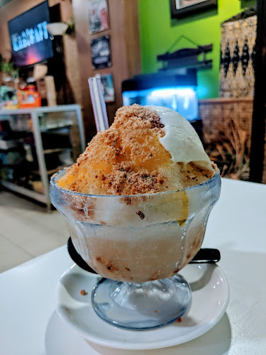 Kuala Besut Terminal Cafe - Gastronomi dan perhotelan