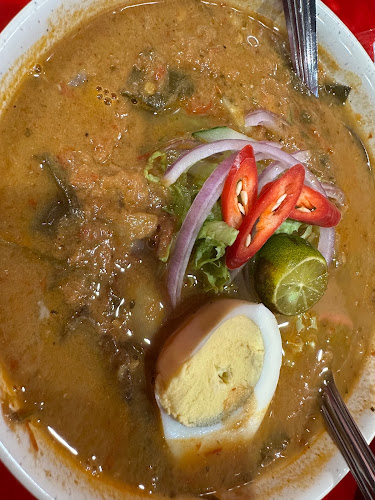 AAG 18, Pusat Komersil, Blok D, Jalan Plumbum Aa 7/Aa, Seksyen 7, 40000 Shah Alam, Selangor