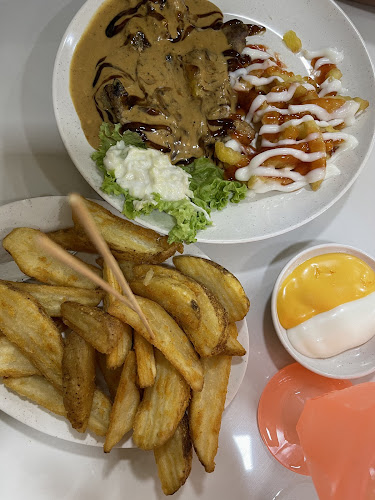 Pok Dik Chicken Chop - Gastronomi dan perhotelan