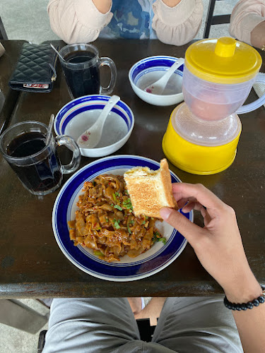 Comentarii opinii despre Kampong Nyabor Kopitiam