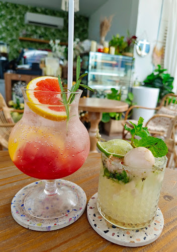 Fly Me To - George Town