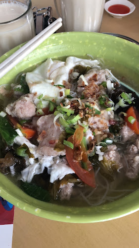 Kedai Kopi Yisen - Gastronomi dan perhotelan