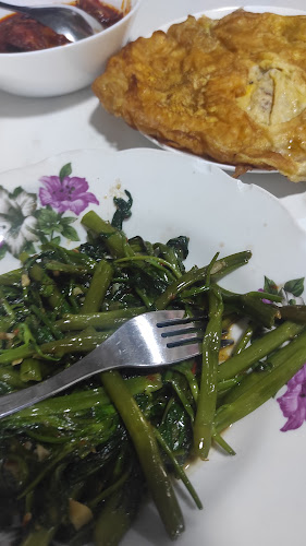 Hayyan Huda Opah's Kitchen - Gastronomi dan perhotelan