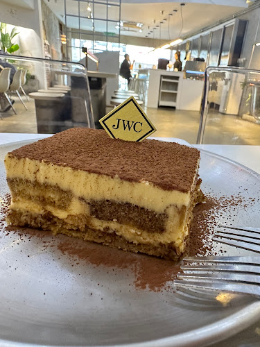 Comentarii opinii despre YOU BY JWC