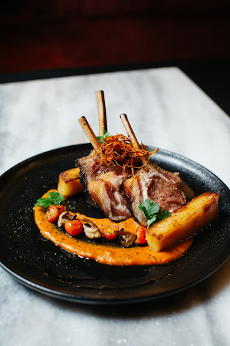 Bo-Ni Restaurant & Bar