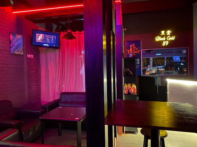 Whalers Cafe & Bistro - Miri