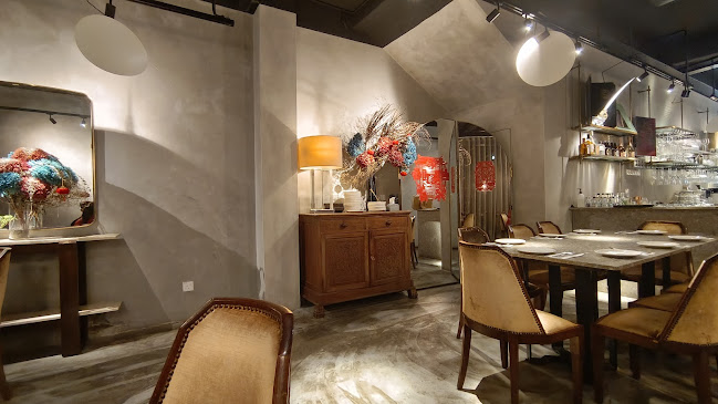 Comentarii opinii despre The Curly Tail