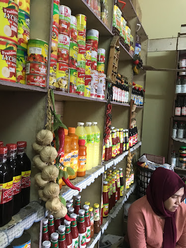 Cik Aishah Kedai Rempah - Kuala Dungun