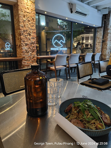 Comentarii opinii despre Higher Ground