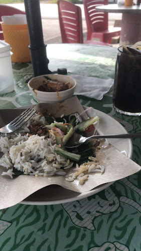 Opinii despre Nasi Dagang ORI GANU Warung Abiyana în Batu Pahat - Gastronomi dan perhotelan