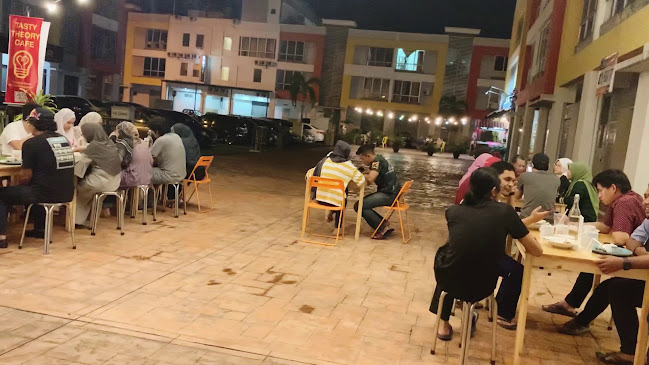 Tasty Theory Cafe - Ipoh