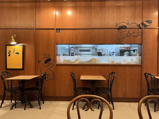 Cafe Bandit - Gastronomi dan perhotelan