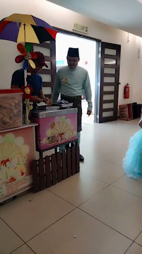 Opinii despre syarul aiskrim catering bagan datuk în Selekoh - Gastronomi dan perhotelan