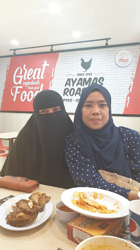 Opinii despre RICHIAMO COFFEE TAPAH TOWN în Tapah - Gastronomi dan perhotelan