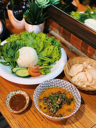 Ashhryshoshedap - Gastronomi dan perhotelan