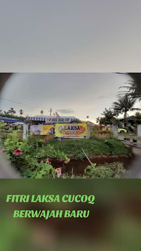 Opinii despre LAKSA CUCOQ FITRI & MEE UDANG KARA,WESTERN FOOD în Simpang - Gastronomi dan perhotelan