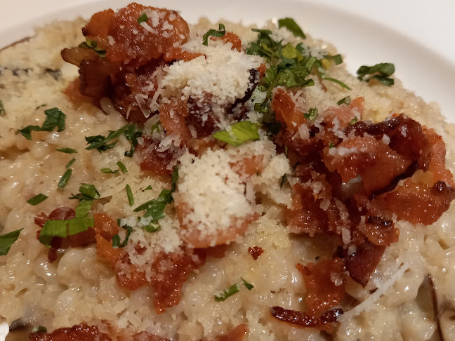 Opinii despre Dave's Bistro • Bar & Grill în Petaling Jaya - Gastronomi dan perhotelan