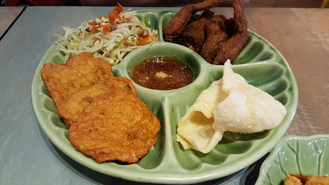 Mr. Tuk Tuk @ Starling Mall (Last call 9:30pm) - Gastronomi dan perhotelan