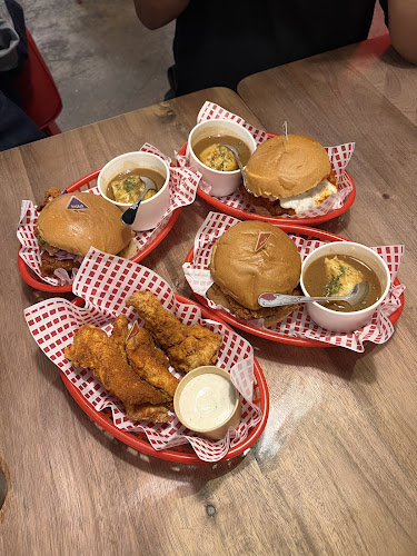 FOWLBOYS SS15 - Gastronomi dan perhotelan