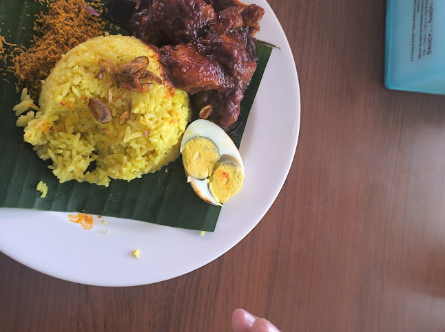 Warung Nasi Lemak Singgahrasa - Gastronomi dan perhotelan