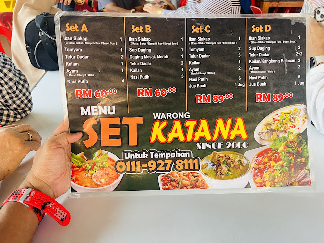 Opinii despre Warong Katana Ikan Bakar Hiliran în Kuala Terengganu - Gastronomi dan perhotelan