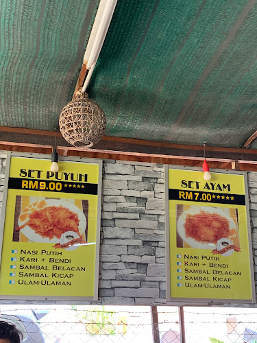 Opinii despre Kedai Bawal Goreng Power! Mercik! în Parit Buntar - Gastronomi dan perhotelan