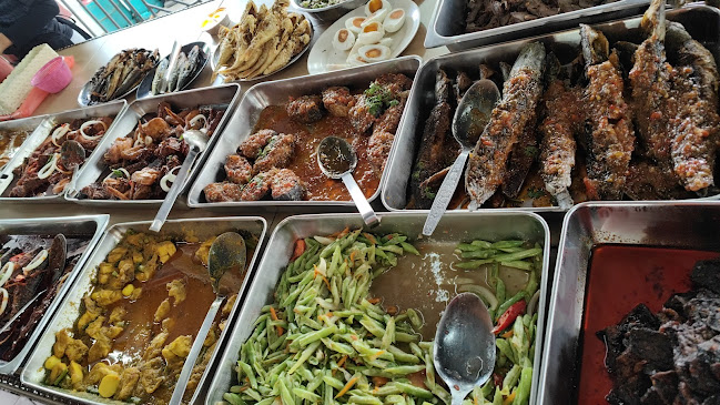 Chunburi Seafood Kampung Baru - Gastronomi dan perhotelan