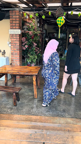 The Cave Restaurant - Gastronomi dan perhotelan