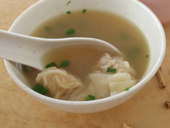 Comentarii opinii despre 強记云吞面 (Keong Kee Recipe Restaurant)