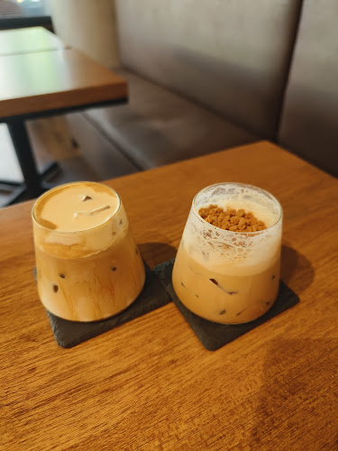 Middle Lane Coffee - Gastronomi dan perhotelan