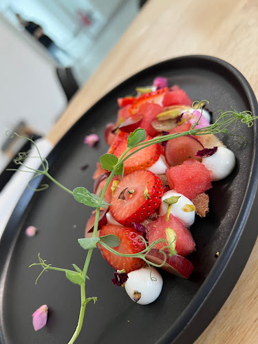 Comentarii opinii despre Happy Endings Desserts