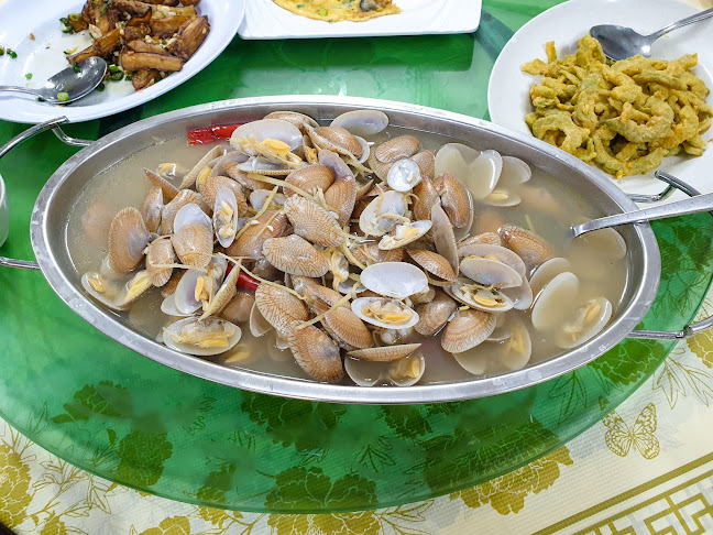 Lala Chong Kayu Ara Seafood Restaurant - Petaling Jaya