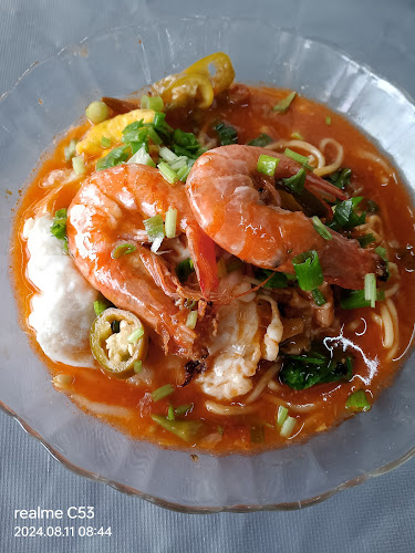 Comentarii opinii despre Yong Mee Kari